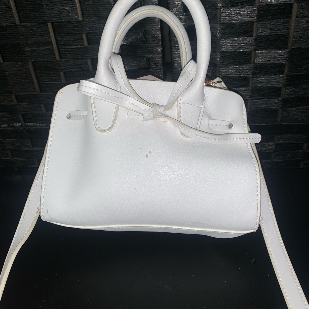 Elegant White Handbag